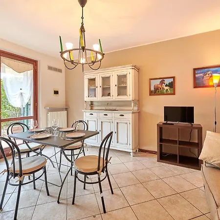 Apartmentsgarda - Corte Collina 12 דירה *