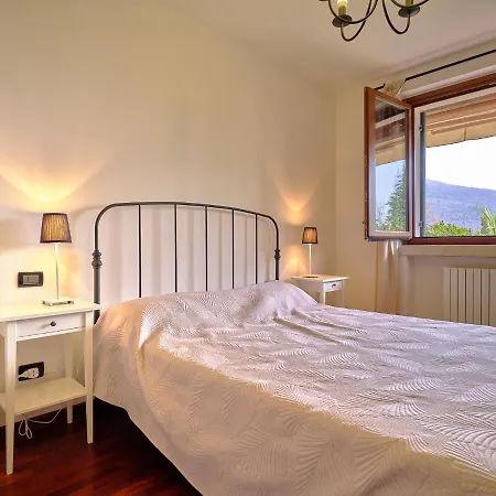 Apartmentsgarda - Corte Collina 12 דירה